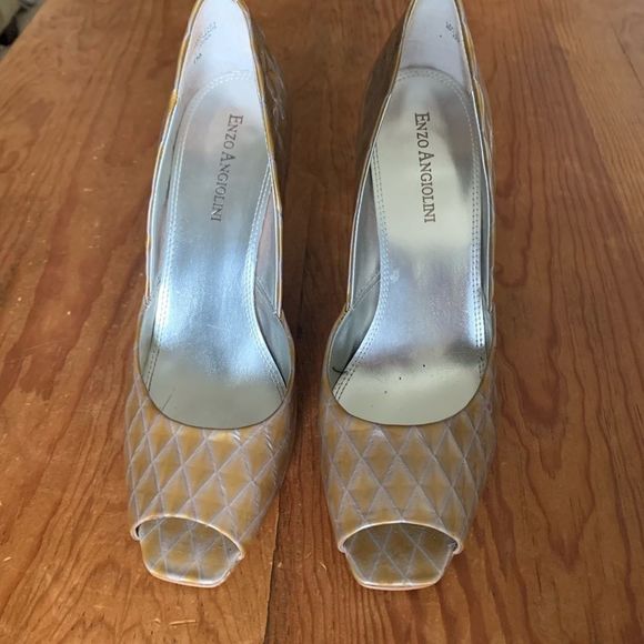 Enzo Angiolini EAGEMMA Gd & Silver Metallic Peep Toe Pumps High Heels Sz 7 - Picture 2 of 6